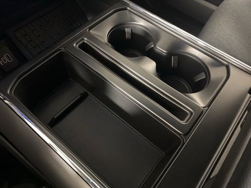 Used 2025 Ford F150 XLT w/ Equipment Group 302A MID image 26