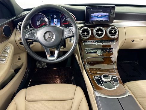 Used 2018 Mercedes-Benz C 300 Sedan image 26