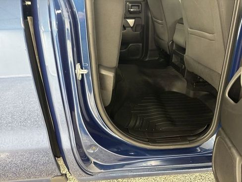 Used 2017 Chevrolet Silverado 1500 LT w/ All Star Edition image 26