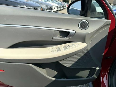 Certified 2023 Hyundai Sonata SEL FWD image 15