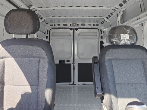 New 2026 RAM ProMaster 2500 image 31