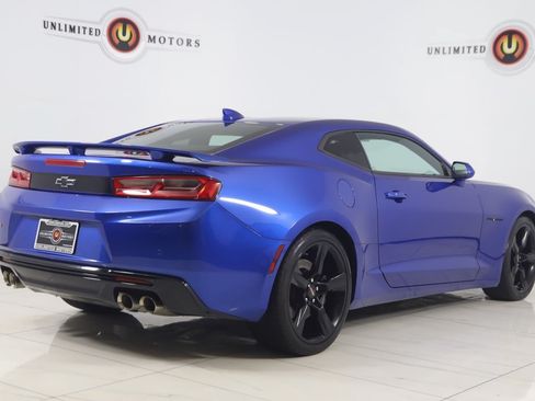 Used 2018 Chevrolet Camaro SS RWD image 3