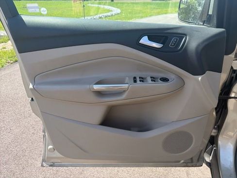 Used 2018 Ford Escape SEL FWD image 20
