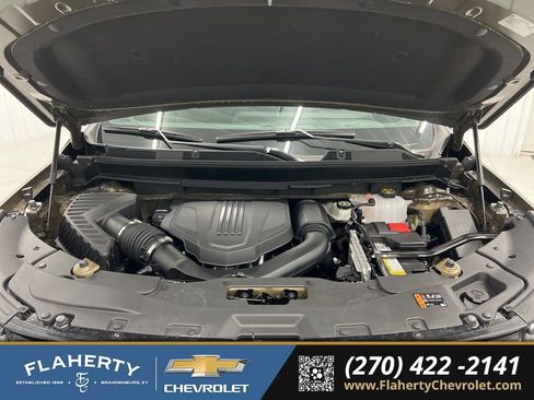 Used 2024 Chevrolet Traverse RS image 16