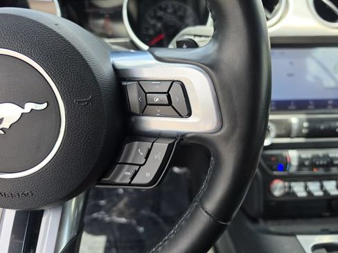 Used 2020 Ford Mustang Premium RWD image 29