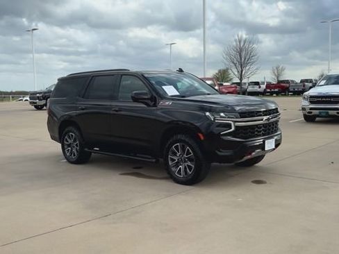 Used 2021 Chevrolet Tahoe Z71 image 2