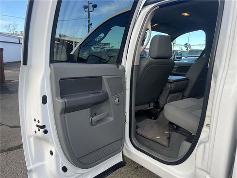 Used 2007 Dodge Ram 2500 Truck SLT w/ Quad Cab Big Horn Value Group image 15