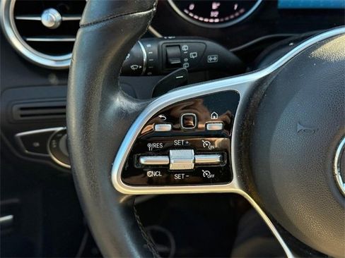 Used 2020 Mercedes-Benz GLC 300 4MATIC image 21