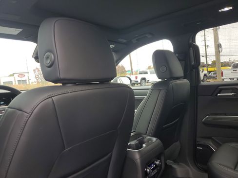 New 2026 GMC Acadia Elevation w/ Elevation Premium Package image 8