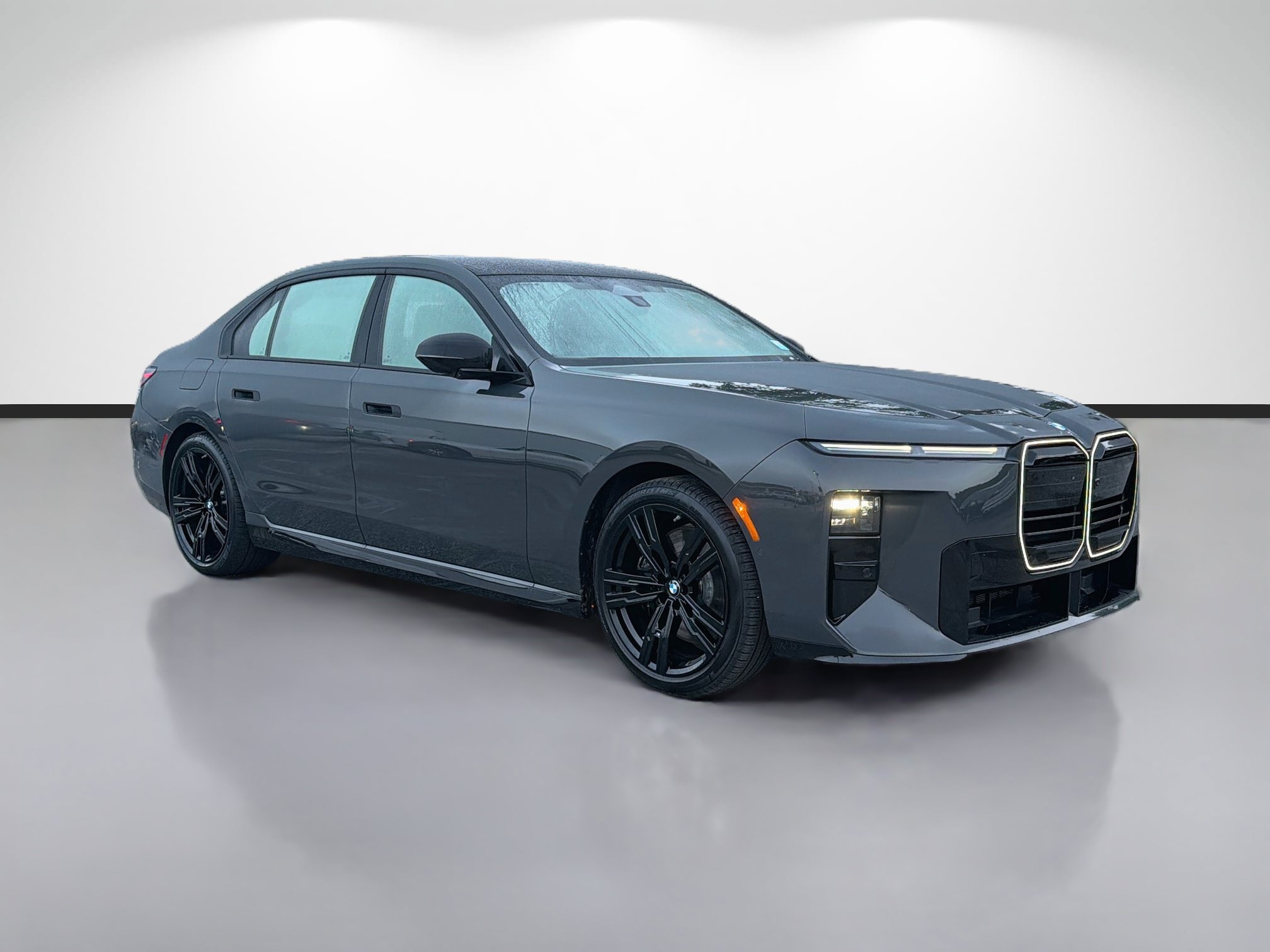 New 2027 BMW 740i w/ M Sport Professional Package RWD image 1