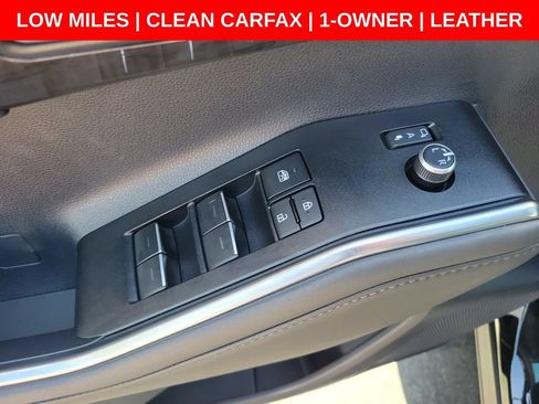 Used 2026 Toyota Highlander Limited AWD/4WD image 27