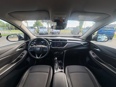 Used 2021 Buick Encore GX Select w/ Sport Touring Package FWD image 11