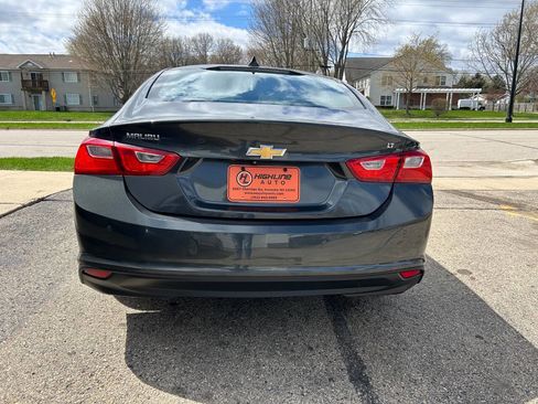 Used 2016 Chevrolet Malibu LT w/ Leather Package image 5