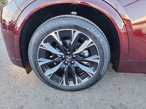 Certified 2025 MAZDA CX-90 3.3 Turbo S w/ Premium Package image 9