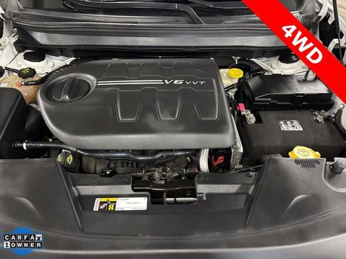 Used 2016 Jeep Cherokee Limited image 35