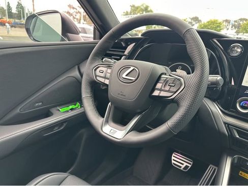 New 2026 Lexus TX 500h AWD image 12