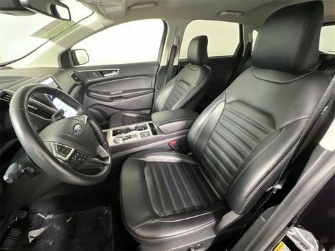 Used 2024 Ford Edge SEL image 13