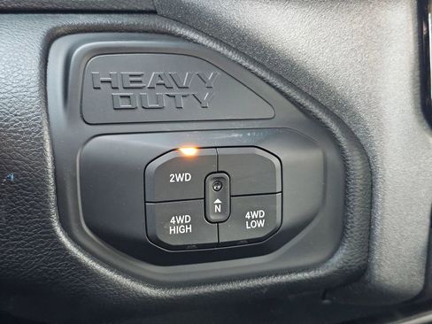 New 2026 RAM 2500 Tradesman AWD/4WD image 21