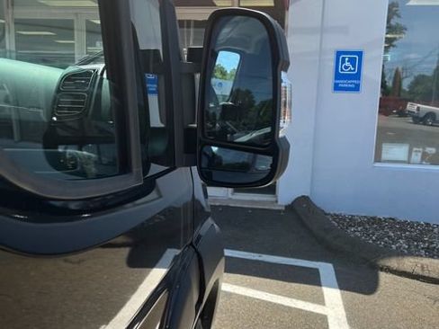 New 2026 RAM ProMaster 1500 w/ Convenience Group FWD image 19
