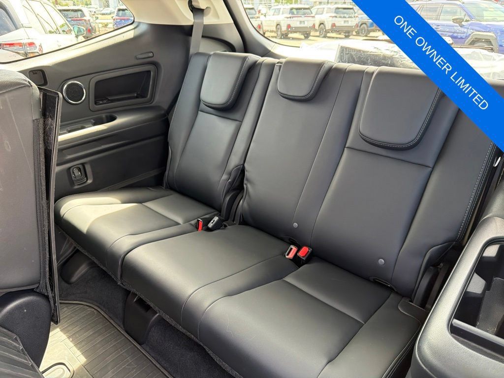 Used 2023 Subaru Ascent Limited w/ Technology Package AWD/4WD image 26
