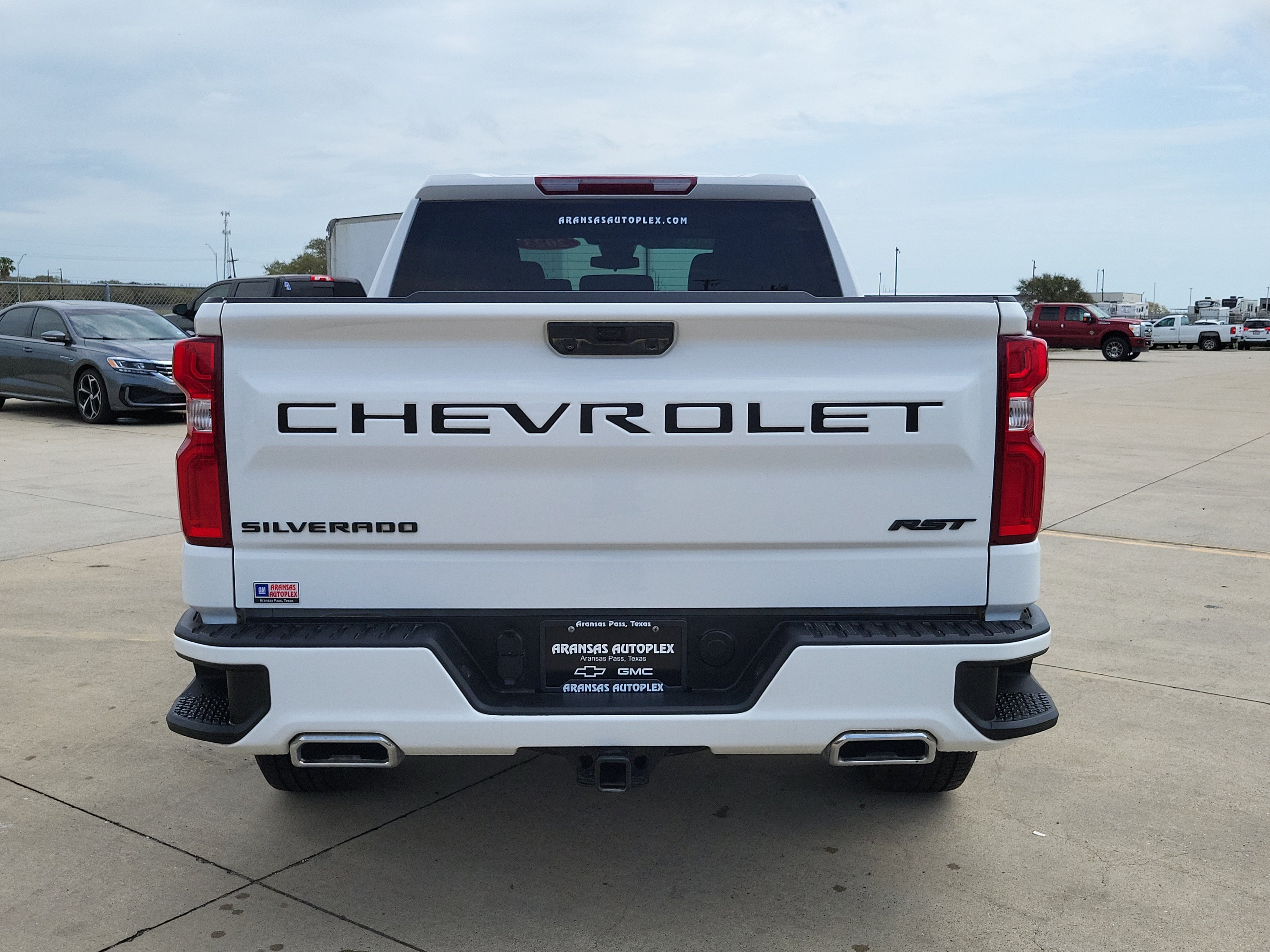 Used 2023 Chevrolet Silverado 1500 RST AWD/4WD image 6