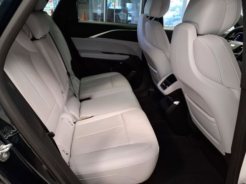 Certified 2024 Cadillac Lyriq Sport RWD image 13