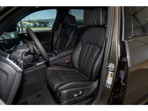 New 2026 BMW X7 xDrive40i w/ M Sport Package image 78