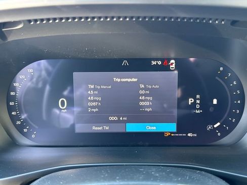 New 2026 Volvo XC40 B5 Plus w/ Protection Package Premier image 14