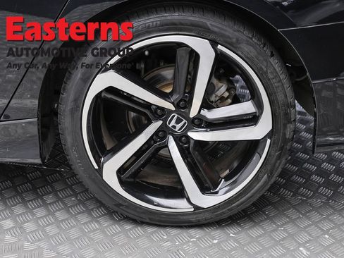 Used 2022 Honda Accord Sport image 8