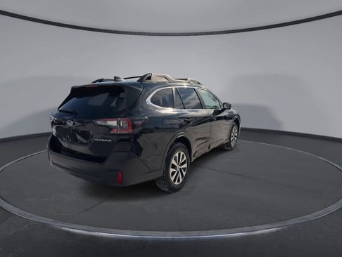 Used 2021 Subaru Outback Premium image 7