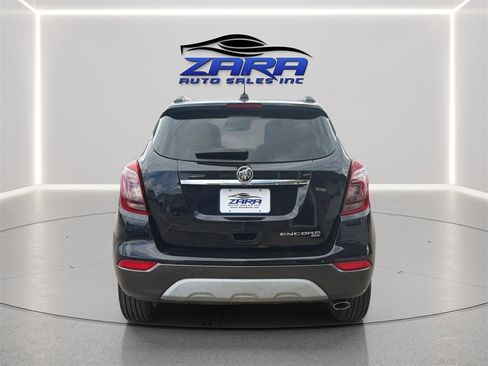Used 2021 Buick Encore Preferred AWD/4WD image 6