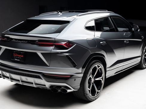 Used 2019 Lamborghini Urus AWD/4WD image 33