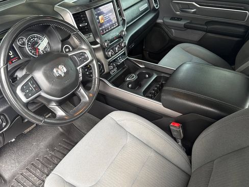Used 2020 RAM 1500 Big Horn AWD/4WD image 9