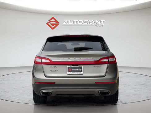 Used 2016 Lincoln MKX Reserve w/ Technology Package AWD/4WD image 9