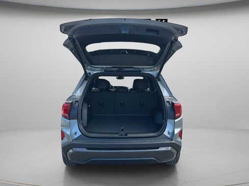 New 2026 GMC Terrain Elevation w/ Elevation Premium Package image 12