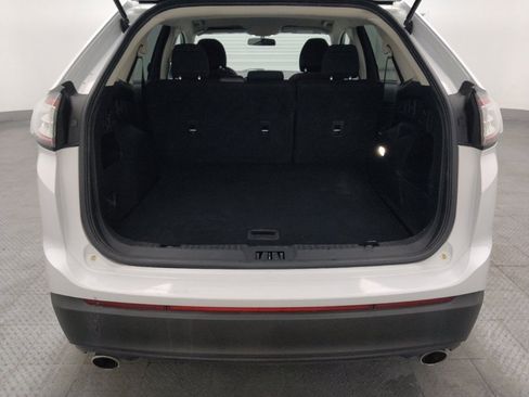 Used 2017 Ford Edge SE FWD image 29