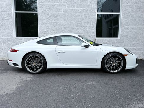 Used 2017 Porsche 911 Carrera 4 AWD/4WD image 36