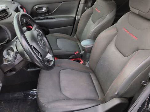 Used 2019 Jeep Renegade Trailhawk w/ LED Lighting Group image 17