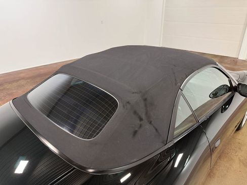 Used 2003 Porsche 911 Carrera 4 AWD/4WD image 46