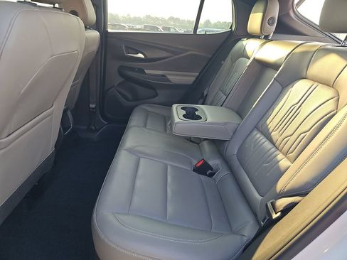 Used 2024 Buick Envista Avenir FWD image 4