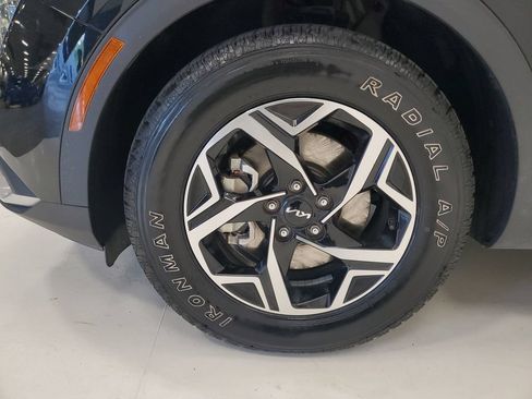 Used 2024 Kia Sportage LX FWD image 8