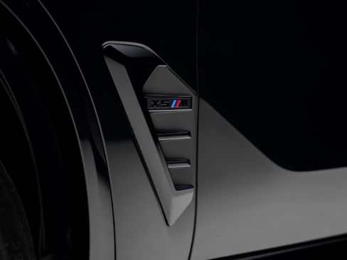 Used 2024 BMW X5 M Competition w/ Executive Package AWD/4WD image 24