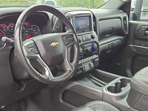 Used 2020 Chevrolet Silverado 2500 LTZ image 17