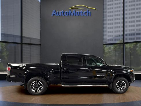 Used 2023 Toyota Tacoma TRD Sport image 12