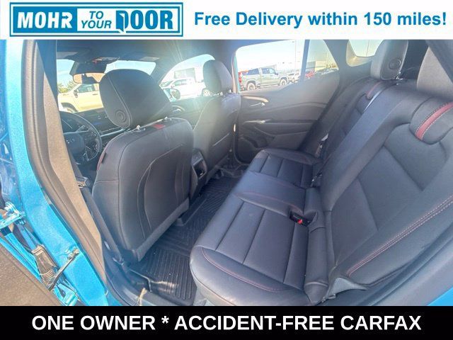 Used 2025 Chevrolet Trax RS w/ Driver Confidence Package FWD image 29