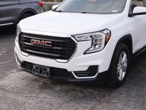 Used 2022 GMC Terrain SLE w/ Driver Convenience Package FWD image 5