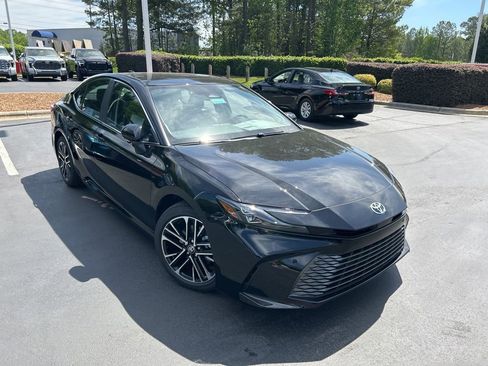 New 2026 Toyota Camry XLE FWD image 1