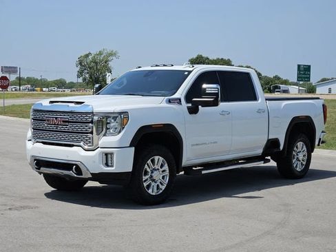 Used 2020 GMC Sierra 2500 Denali w/ Denali Ultimate Package AWD/4WD image 3