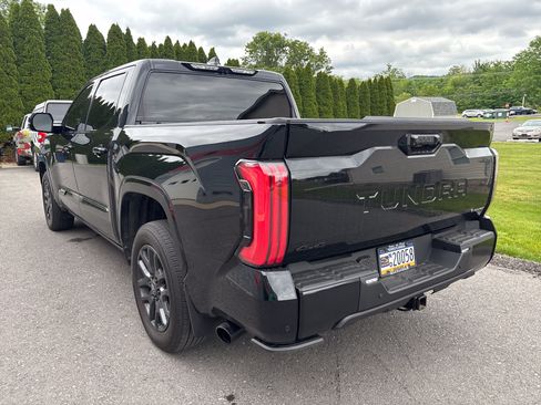 Used 2025 Toyota Tundra Platinum AWD/4WD image 5