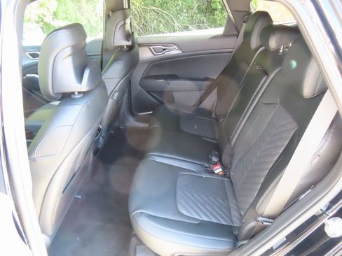 Certified 2026 Kia Sportage X-Line w/ X-Line Premium Package image 25